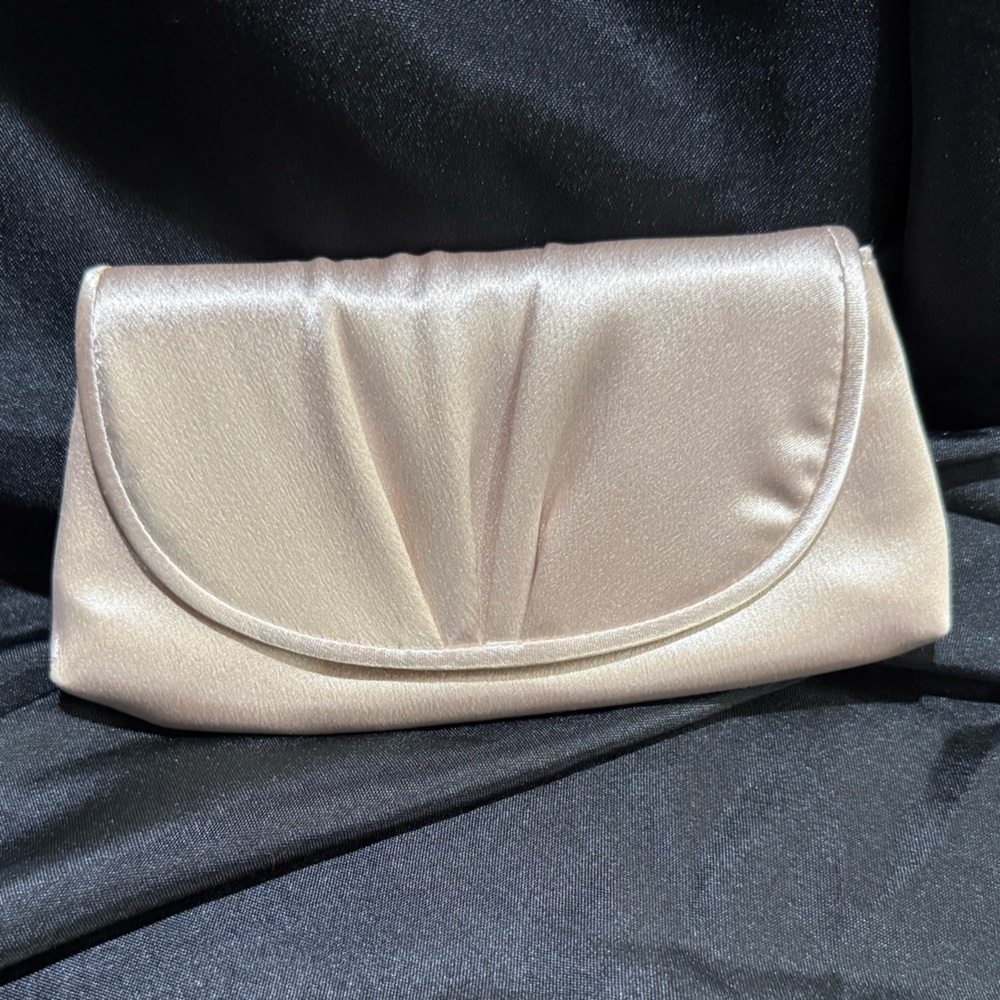 Elegant Cream Clutch Bag